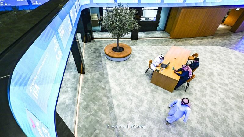 مؤشر سوق دبي المالي يصل لأعلى مستوى في 15 عاماً