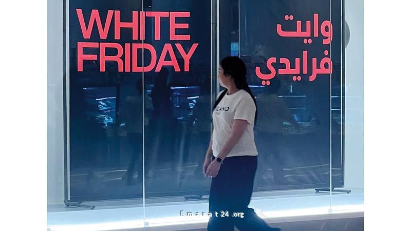 اكتشافات المستهلكين: 7 ممارسات سلبية في تخفيضات الجمعة البيضاء