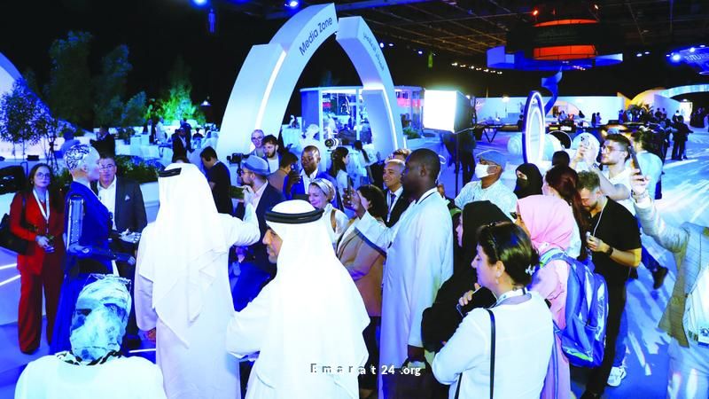 عقد من الإبداع: قمة المعرفة في دبي مستمرة بالنجاح عقد من الإبداع: قمة المعرفة في دبي مستمرة بالنجاح