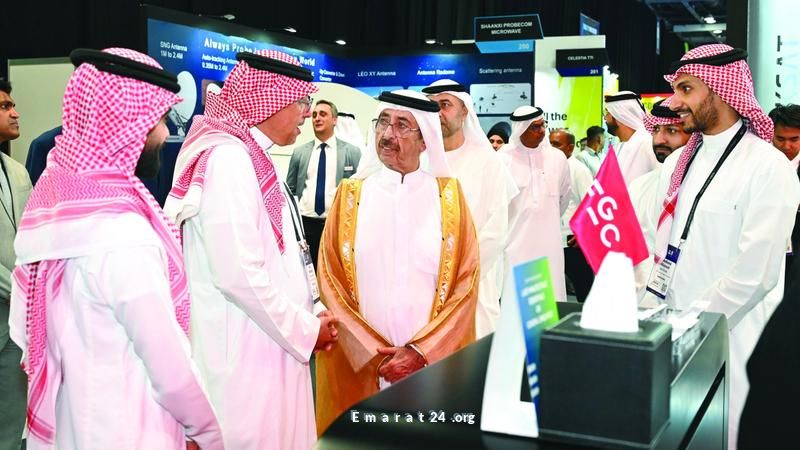 حشر بن مكتوم يفتتح فعاليات تقنيات الإعلام والاتصالات في الشرق الأوسط حشر بن مكتوم يفتتح فعاليات تقنيات الإعلام والاتصالات في الشرق الأوسط