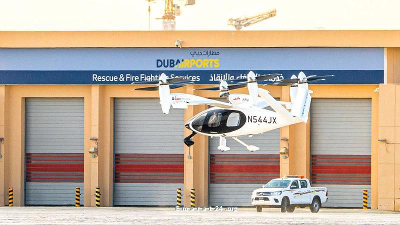 أول رحلة تاكسي جوي مأهولة تربط مرغم بمطار آل مكتوم الدولي