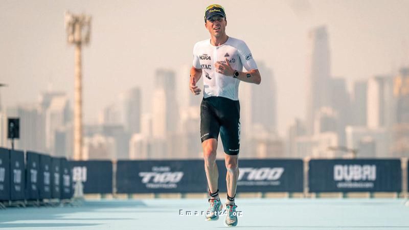 الأميركي بيرسون والسويسرية ديرون يتوجان في بطولة ترايثلون دبي T100 للمحترفين