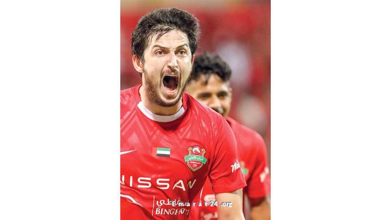 لكل الاحترام والالتزام: الشامسي يتحدث عن مستقبل سردار مع شباب الأهلي لكل الاحترام والالتزام: الشامسي يتحدث عن مستقبل سردار مع شباب الأهلي