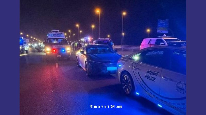 البطلة سارة: شرطة دبي تنقذ سائقة من مثبت سرعة عالق على شارع الإمارات البطلة سارة: شرطة دبي تنقذ سائقة من مثبت سرعة عالق على شارع الإمارات