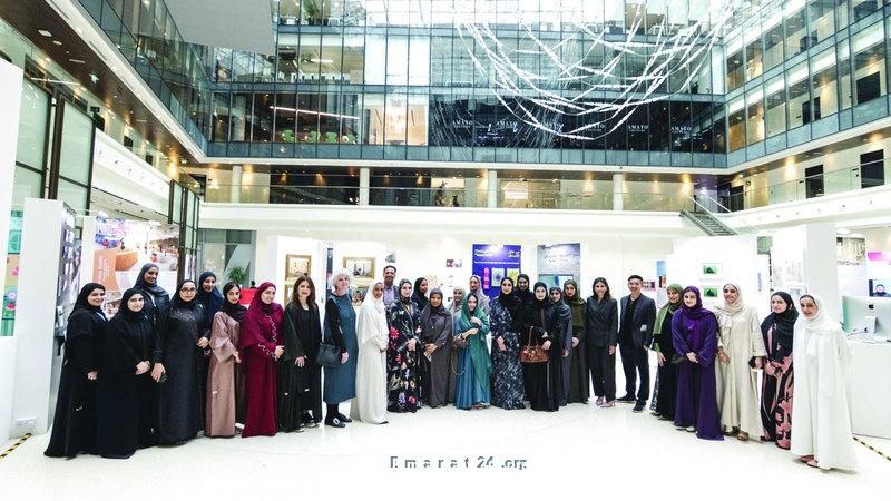 إبداعات إماراتية تبهر في معرض الخريجين 2025 للتصميم والفنون إبداعات إماراتية تبهر في معرض الخريجين 2025 للتصميم والفنون