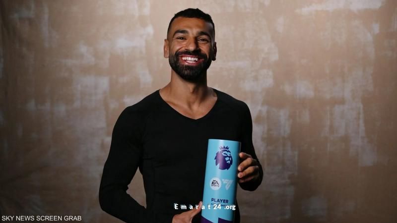 محمد صلاح يتألق مجددًا ويحصد لقب أفضل لاعب في الدوري الإنجليزي محمد صلاح يتألق مجددًا ويحصد لقب أفضل لاعب في الدوري الإنجليزي