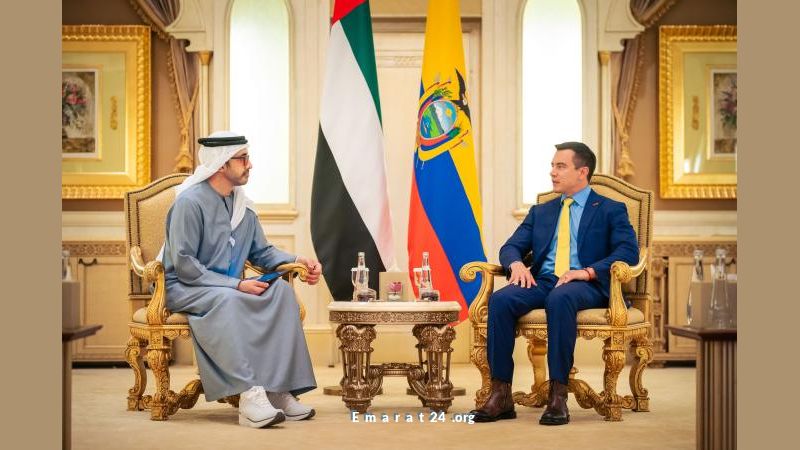عبدالله بن زايد يبحث تعزيز التعاون مع رئيس الإكوادور لتحسين العلاقات الثنائية عبدالله بن زايد يبحث تعزيز التعاون مع رئيس الإكوادور لتحسين العلاقات الثنائية
