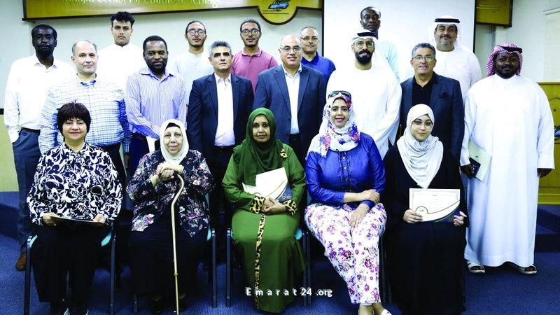 ورشة تطوير مهارات صياغة العناوين الصحفية بمركز جمعة الماجد ورشة تطوير مهارات صياغة العناوين الصحفية بمركز جمعة الماجد