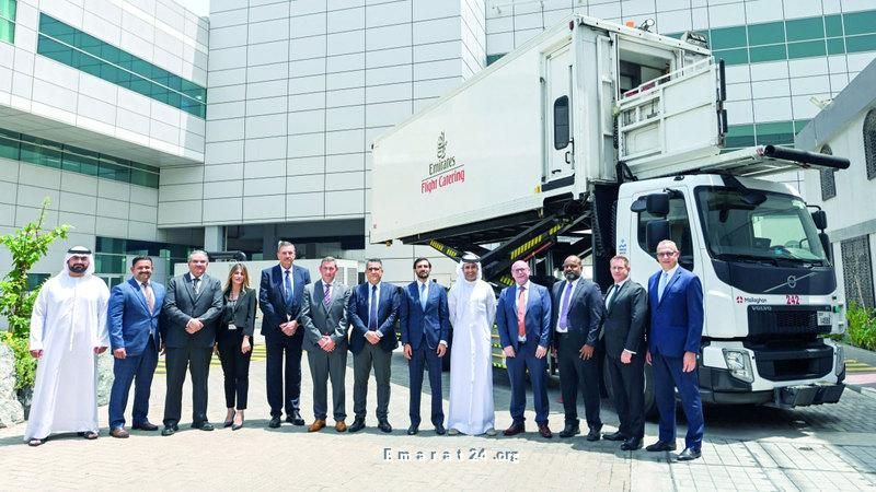 «الإمارات لتموين الطائرات» تطل 44 لتحديث أسطولها ببرنامج شامل