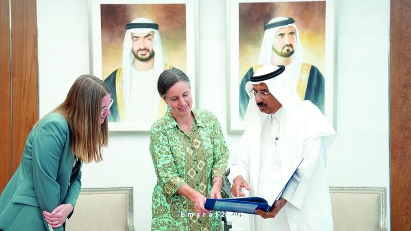 القنصل الألماني يزور مكتبة محمد بن راشد: حوار ثقافي مثمر القنصل الألماني يزور مكتبة محمد بن راشد: حوار ثقافي مثمر