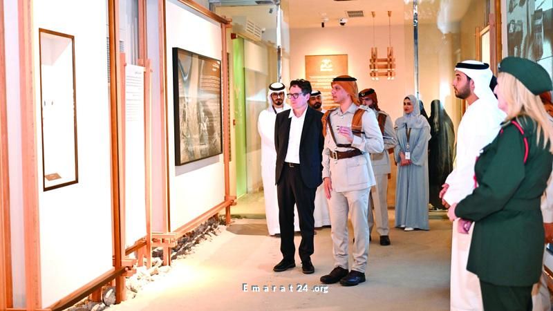 وفد متحف زايد الوطني يستكشف تراث المقطع العريق وفد متحف زايد الوطني يستكشف تراث المقطع العريق