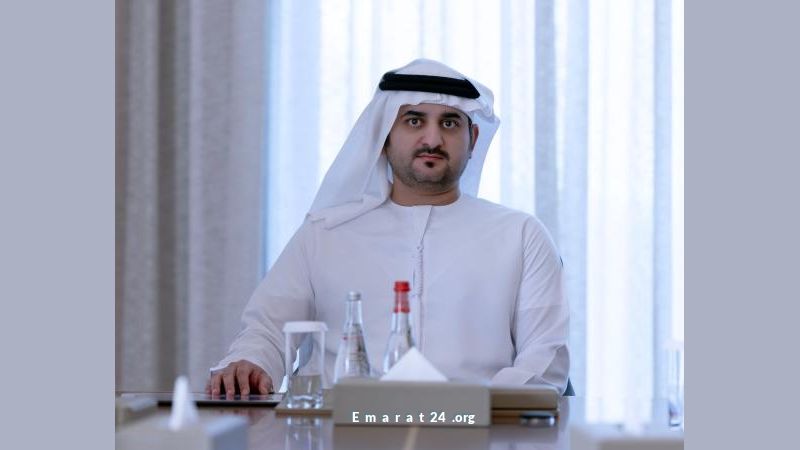 مكتوم بن محمد يعزز حماية الموظف العام المبلغ عن المخالفات المالية والإدارية مكتوم بن محمد يعزز حماية الموظف العام المبلغ عن المخالفات المالية والإدارية