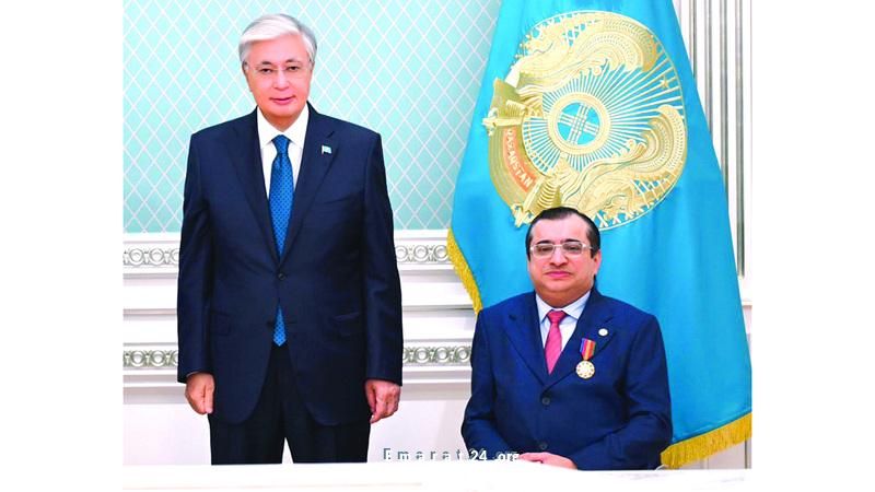 تكريم العصيمي بوسام الصداقة من رئيس كازاخستان تكريم العصيمي بوسام الصداقة من رئيس كازاخستان