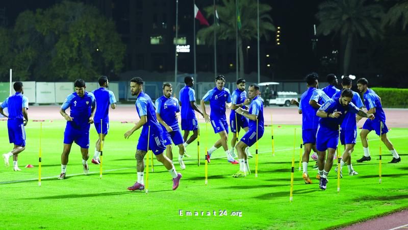صفوف المنتخب مكتملة بلا إصابات واللاعبون ملتزمون بالانضباط صفوف المنتخب مكتملة بلا إصابات واللاعبون ملتزمون بالانضباط
