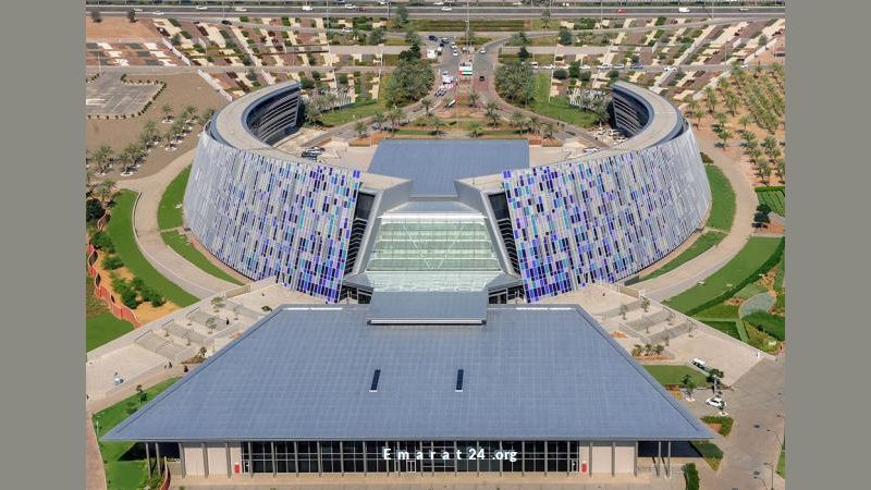 جامعة الإمارات تتصدر محليًا وتدخل نطاق الفئة العالمية 201-250 في تصنيف تايمز 2026 جامعة الإمارات تتصدر محليًا وتدخل نطاق الفئة العالمية 201-250 في تصنيف تايمز 2026