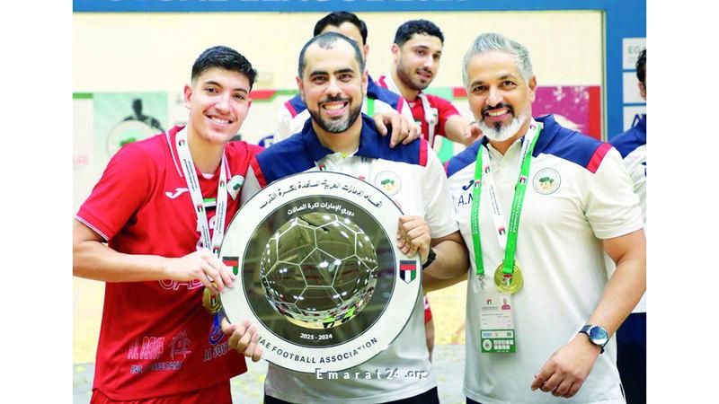 البطائح يتوج بطلًا لكرة الصالات ويحقق رقمًا قياسيًا مع مدربه الهولندي البطائح يتوج بطلًا لكرة الصالات ويحقق رقمًا قياسيًا مع مدربه الهولندي