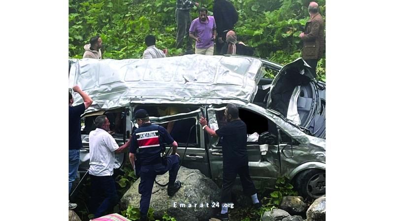 مأساة لعائلة إماراتية: وفاة وإصابات بحادث حافلة مروع في تركيا مأساة لعائلة إماراتية: وفاة وإصابات بحادث حافلة مروع في تركيا