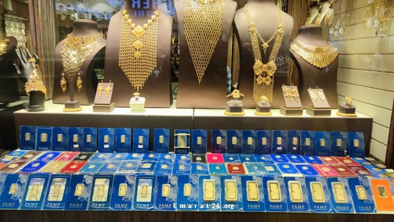 زيادة الإقبال على بيع السبائك مع ارتفاع الأسعار الكبير زيادة الإقبال على بيع السبائك مع ارتفاع الأسعار الكبير