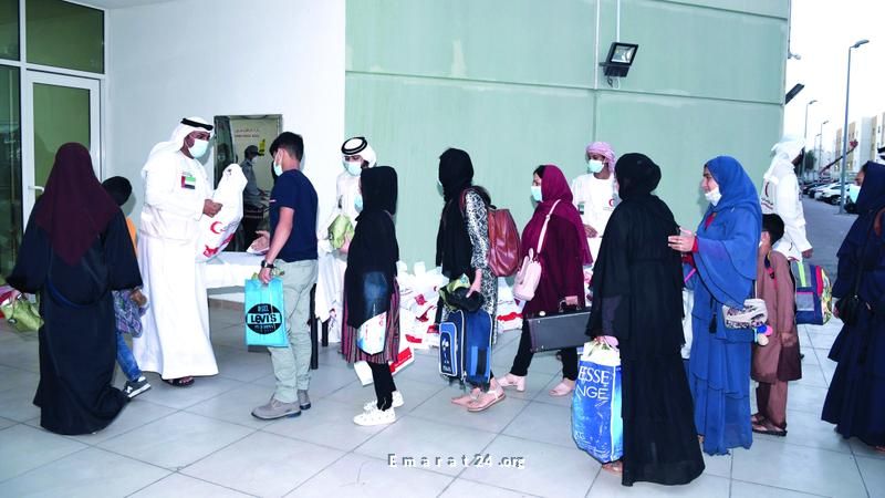 الإمارات تستضيف 17.6 ألف أفغاني في طريقهم إلى دول جديدة الإمارات تستضيف 17.6 ألف أفغاني في طريقهم إلى دول جديدة