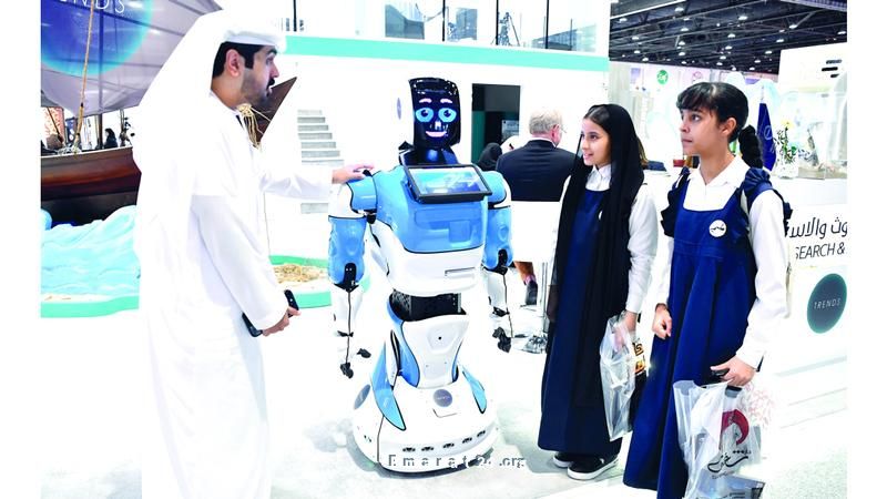 الذكاء الاصطناعي في معرض أبوظبي للكتاب يعزز المشروعات الثقافية الرقمية الذكاء الاصطناعي في معرض أبوظبي للكتاب يعزز المشروعات الثقافية الرقمية