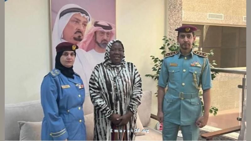 مركز شرطة مصفوت في عجمان يمنح السائحة الراحة بعد تعطل مركبتها مركز شرطة مصفوت في عجمان يمنح السائحة الراحة بعد تعطل مركبتها