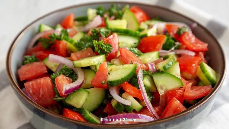 تحذير من خبيرة تغذية: النظام النباتي قد يضر بصحتك