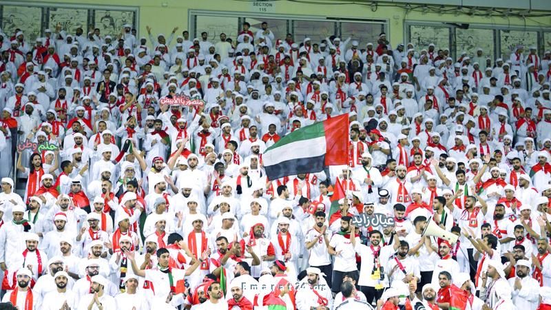ندرة التذاكر تدفع جماهير الأبيض للعودة من الدوحة بلا مشاهدة المباراة ندرة التذاكر تدفع جماهير الأبيض للعودة من الدوحة بلا مشاهدة المباراة