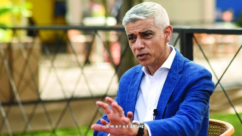 عمدة لندن يواجه انتقادات حادة بسبب سفراته الجوية المتكررة