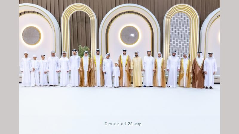 محمد بن راشد يشارك في احتفالات آل مكتوم البهيجة محمد بن راشد يشارك في احتفالات آل مكتوم البهيجة