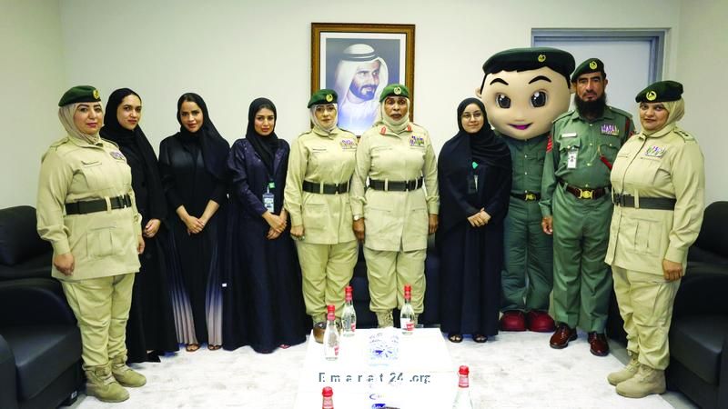 شرطة دبي تُفَرِّح النزيلات وأطفالهن بملابس جديدة لعيد الأضحى شرطة دبي تُفَرِّح النزيلات وأطفالهن بملابس جديدة لعيد الأضحى