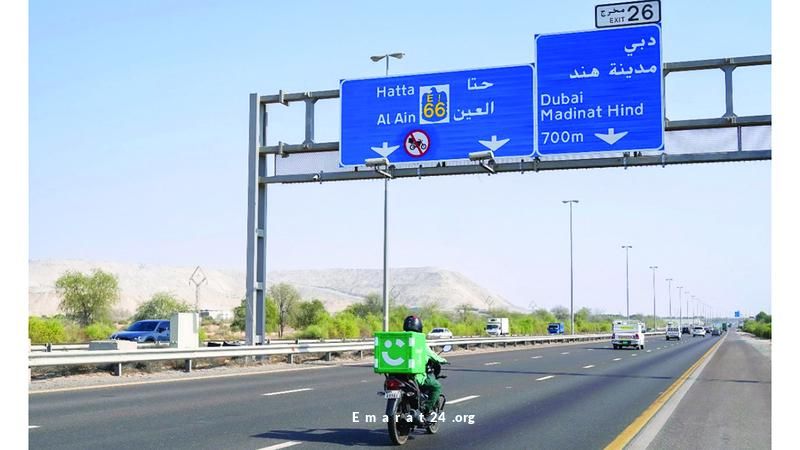 ضوابط جديدة لسير المركبات الثقيلة والدليفري في دبي والشارقة تشمل حظر المسارات السريعة ضوابط جديدة لسير المركبات الثقيلة والدليفري في دبي والشارقة تشمل حظر المسارات السريعة