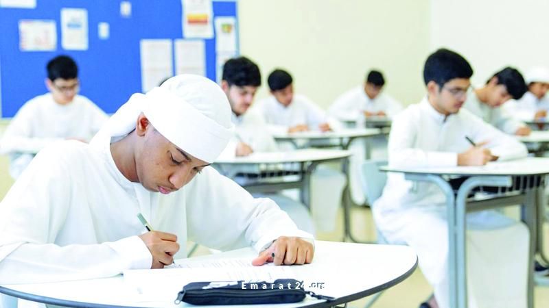 امتحان اللغة العربية لطلاب الصف الثاني عشر: سهولة ووضوح امتحان اللغة العربية لطلاب الصف الثاني عشر: سهولة ووضوح