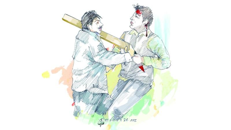أب وابنه يضربان شابًا والمحكمة تلزمهما بتعويض 30 ألف درهم