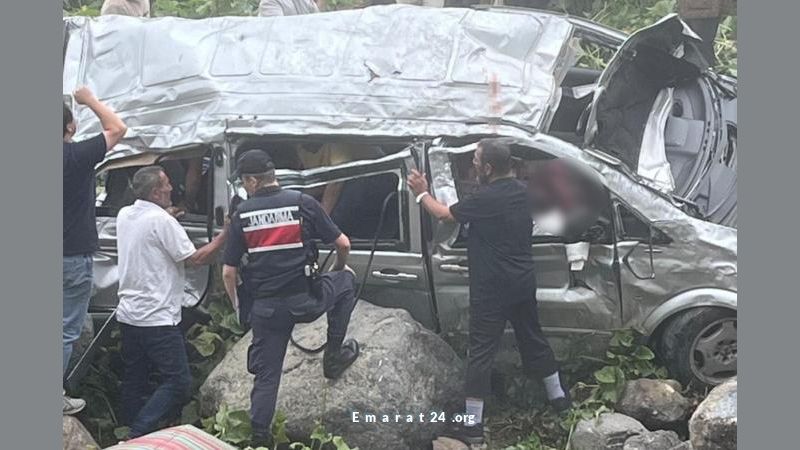 حادث حافلة في تركيا يودي بحياة اثنين وإصابة ثلاثة من عائلة إماراتية حادث حافلة في تركيا يودي بحياة اثنين وإصابة ثلاثة من عائلة إماراتية