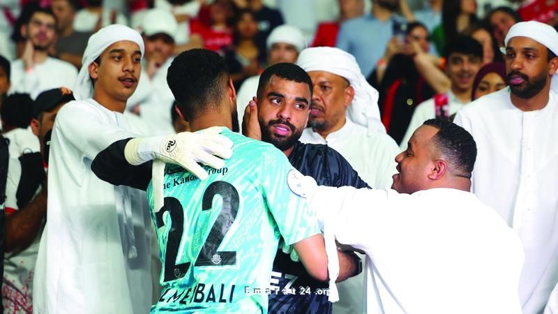 فرحة حياتي تضاعفت برؤية السعادة في عيون والدتي فرحة حياتي تضاعفت برؤية السعادة في عيون والدتي
