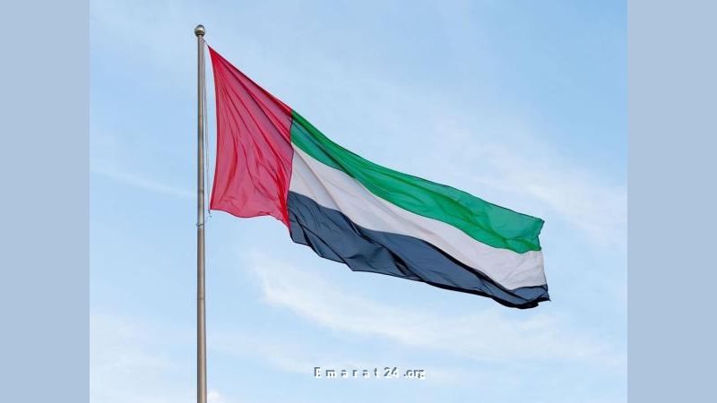  قادة الإمارات يواسون أمير قطر في وفاة مريم بنت عبدالله